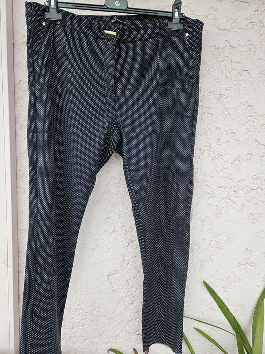 Calças de Mulher Tamanho 46 - Ferrache