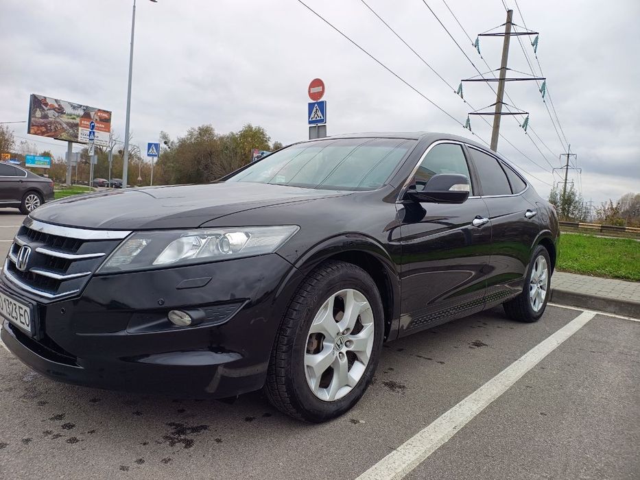 Продам Honda Crosstour 2011