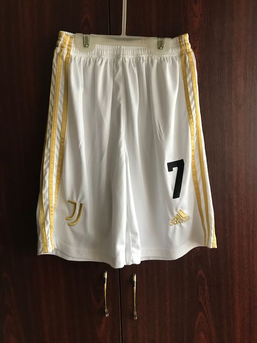 футбольная форма для футбола Ювентус adidas Jeep Ronaldo