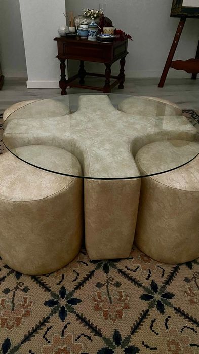 Mesa de centro em vidro