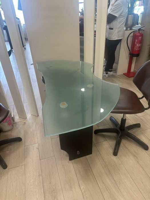 Manicure Table64584626617985121