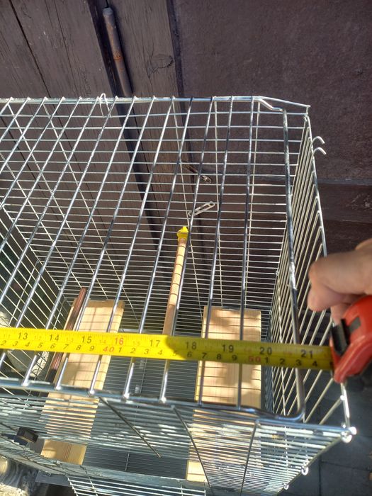 Клітка для папуги