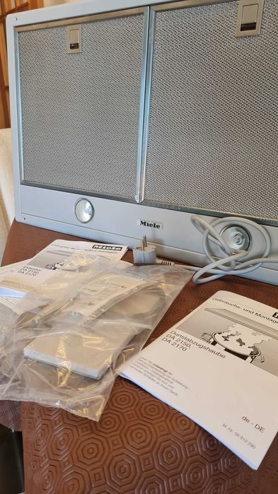 Exaustor novo Impecável.