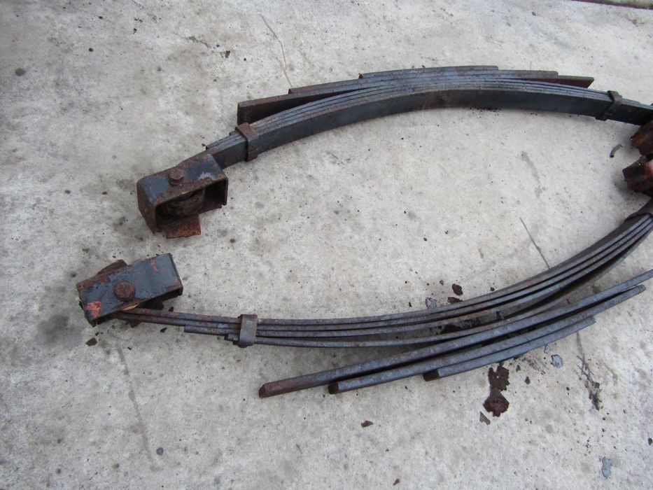 Iveco Daily 05r resor resory 7 piór wywrotka bliźniak