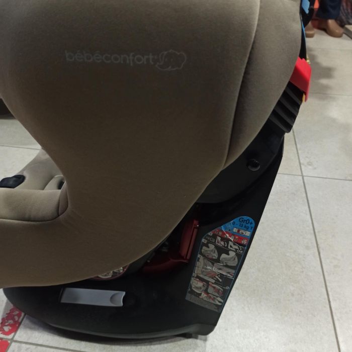 Автокрісло bebeconfort