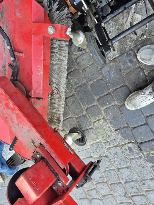 Sprzedam traktorek jedno osiowy