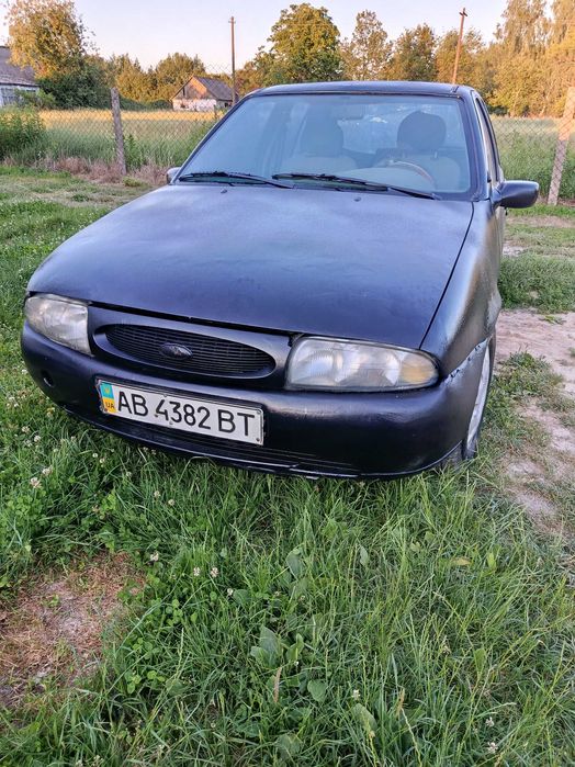 Авто Форд фієста