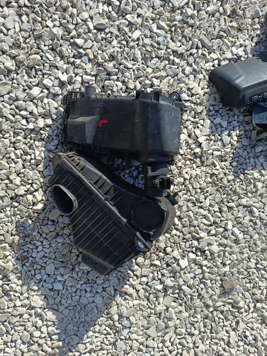 Audi Q7 4L filtry powietrza obudowa 4.2 fsi