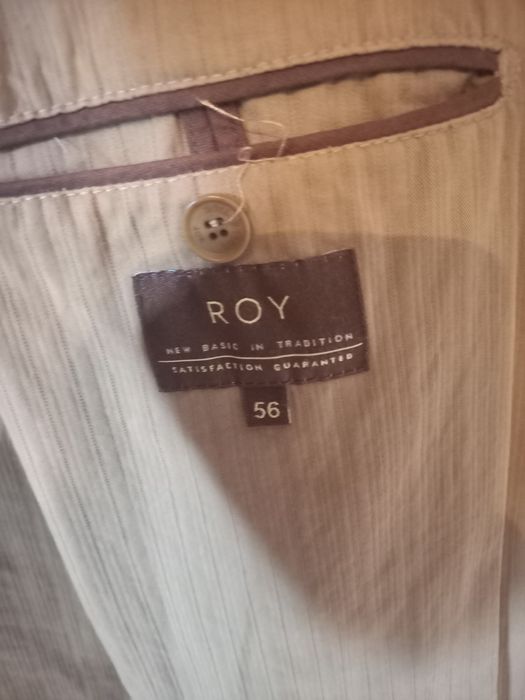 Męska marynarka firmy roy