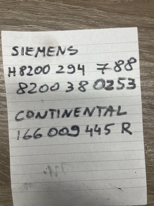 Wtrysk Wtryskiwacz wtryski pompa wtryskowa Siemens Reno Nissan 1.5dci