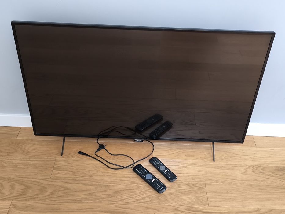 Telewizor Philips 49 cali uchwyt ścienny vesa