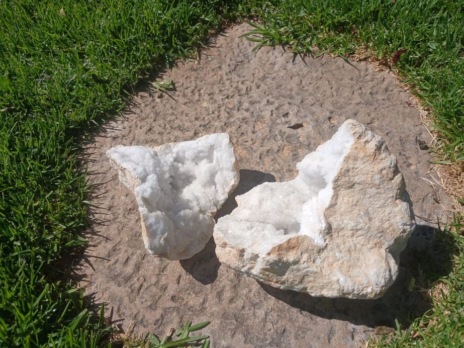 Clear qwartz crystal full form