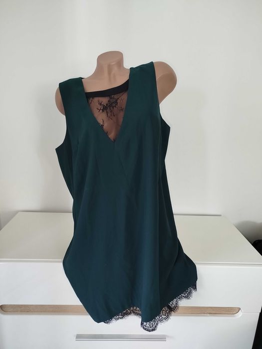 Зелена сукня футляр з мереживом 54 розмір нова