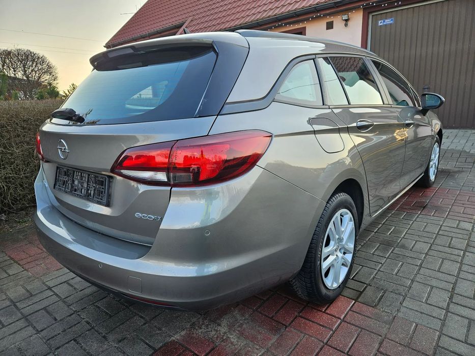 Opel Astra Pierwszy właściciel przebieg 170tys