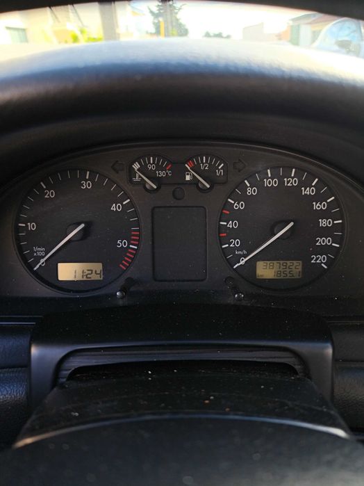 Volkswagen Passat 1.9 TDI 3B