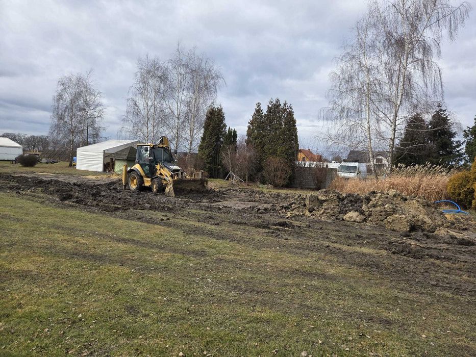 Usługi minikoparką oraz koparko-ładowarką, prace ziemne