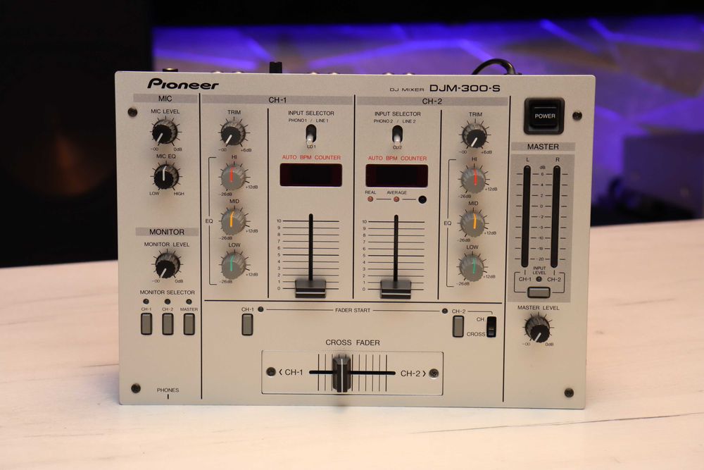 Pioneer DJM 300S kultowy dj mikser