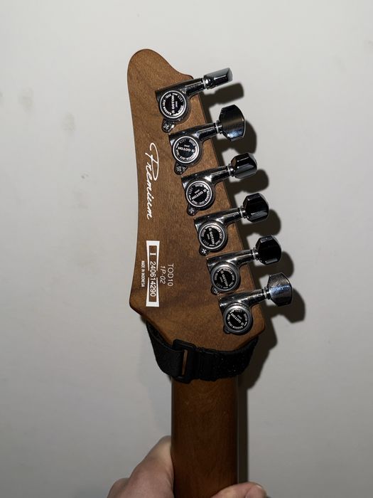 Guitarra ibanez tim Henson