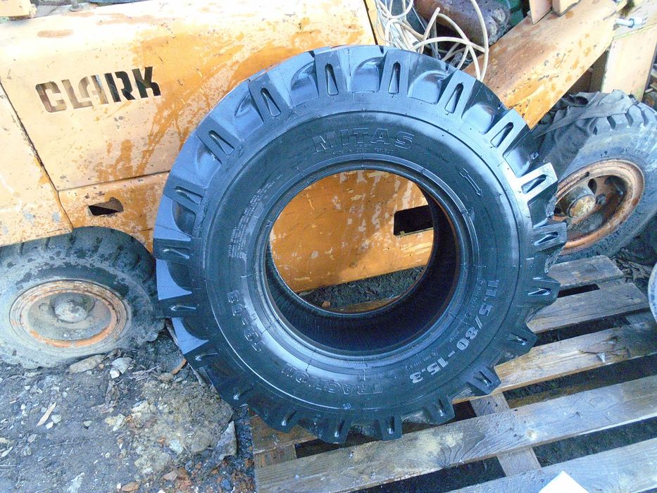 колеса ,резина на бобкат ,bobcat