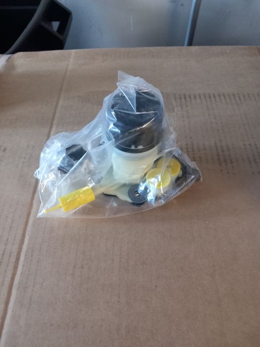 Bomba de ativação do sistema de adblue Mercedes Benz C220 CDI W205