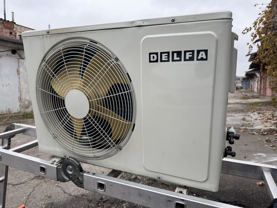 Кондиционер Delfa ADW-H12 в отличном состоянии