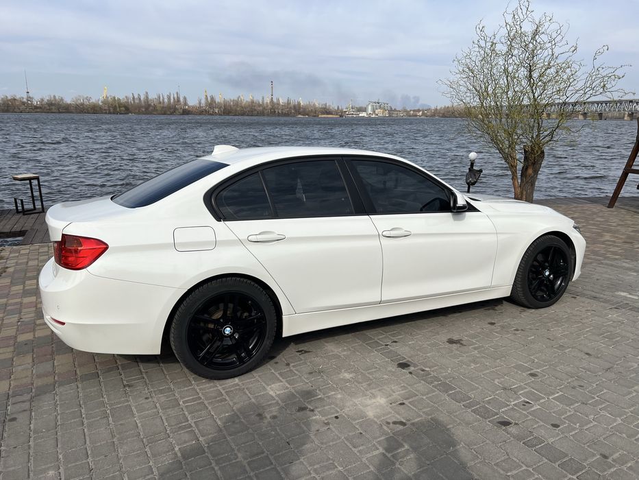 Продам Дизель bmw 320d f30 3 серия 2012 повний привід 4/4