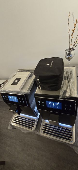 Ekspres WMF PERFECTION 890L
880L
Matowy, czarny front	TAK
Obud