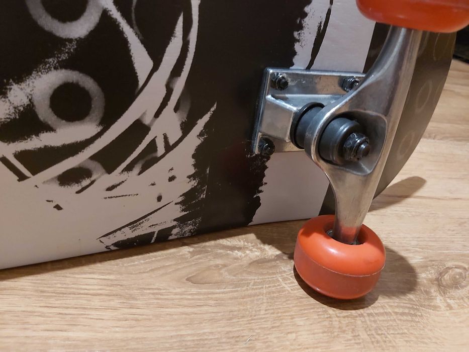 Nowa deskorolka Meteor