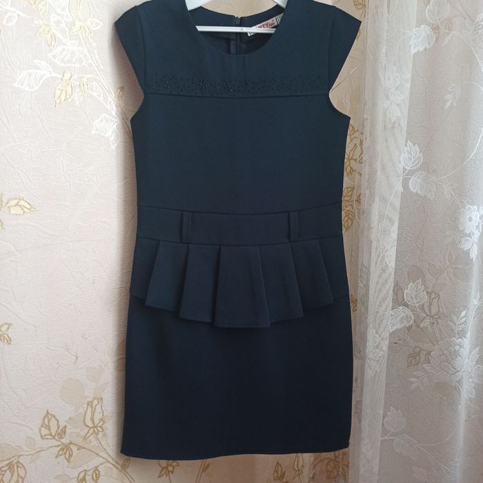 Шкільний сарафан сукня, зріст 140