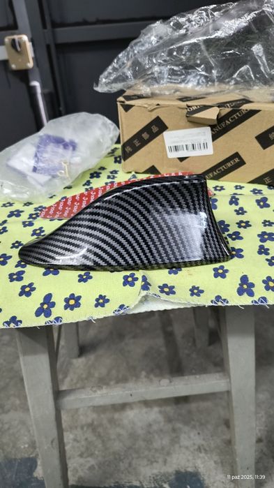 Antena samochodowa - płetwa