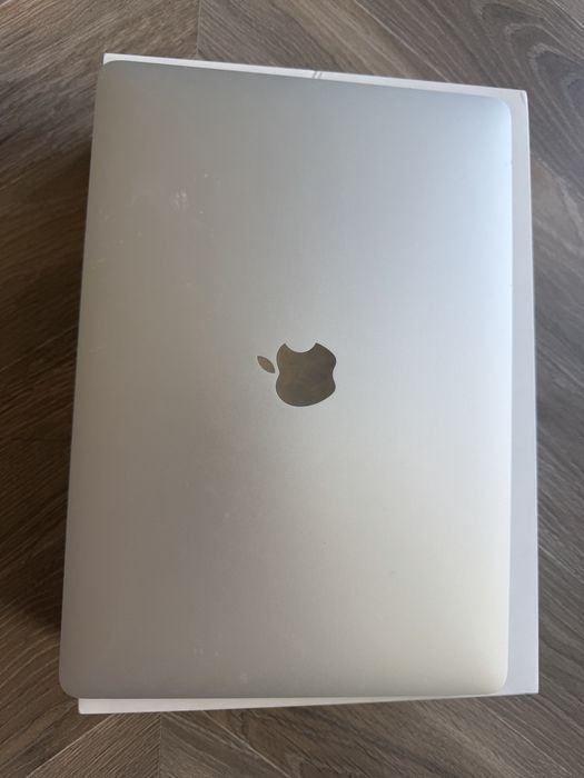Macbook Air M1 2020