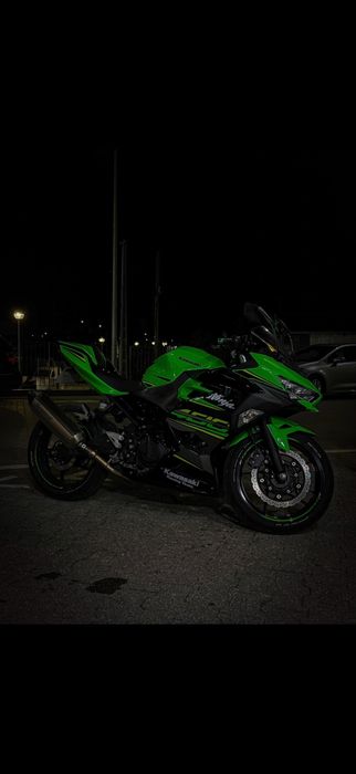 Kawasaki Ninja 400 KRT