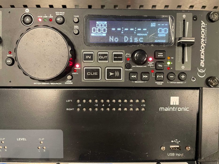 Powermikser Maintronic PSM-202 CD/MP3 USB,  Talkover, EQ,  2x400W w 4R