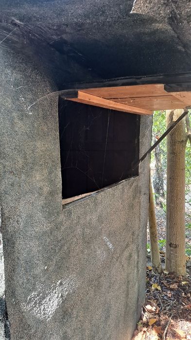Abrigo de caça em madeira de pinho tratada — Impermeável, Inodoro, 3 Lugares