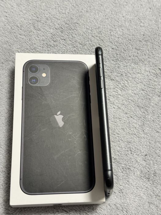 Продам iphone 11 64gb