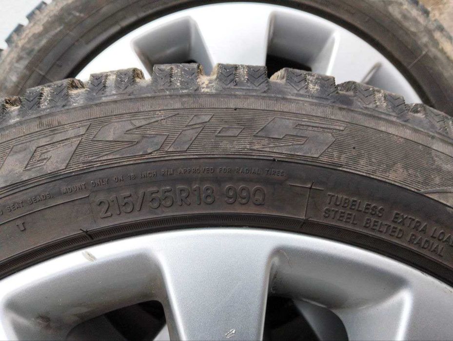 Продам зимние шины Toyo Observe GSI-5 215/55 R18" W+S   4 штуки