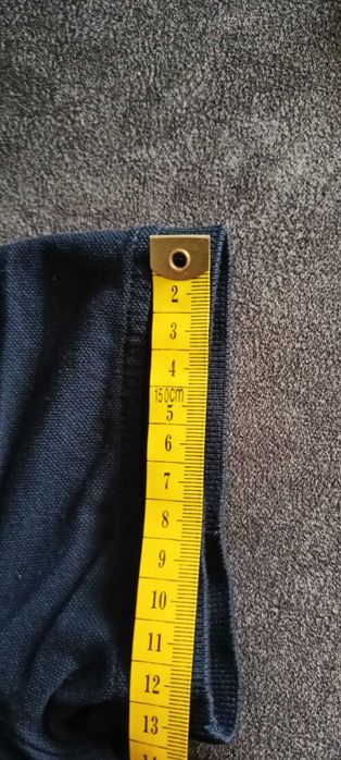 Granatowa sukienka shirtowa z kołnierzykiem w stylu Polo marki ESMARA