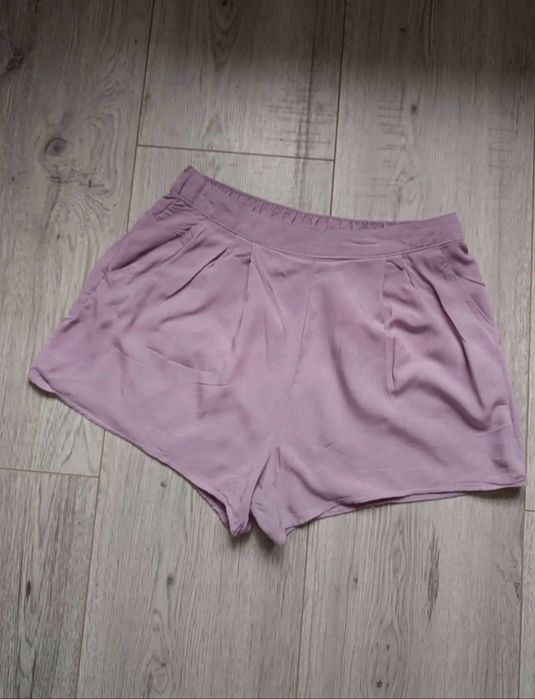 Szorty spodenki krótkie fioletowe