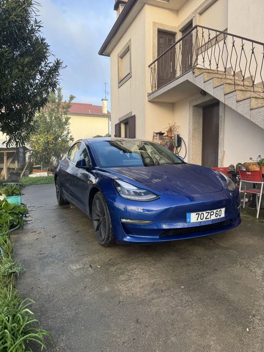 Tesla Model 3 Performance523505942900910083