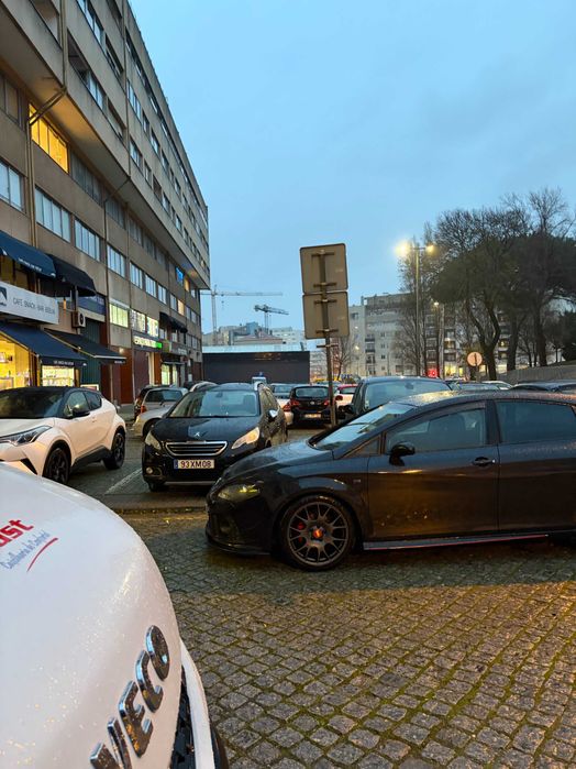 Lugar de Garagem 15m2 Matosinhos com possibilidade de carregamento elétrico de viaturas