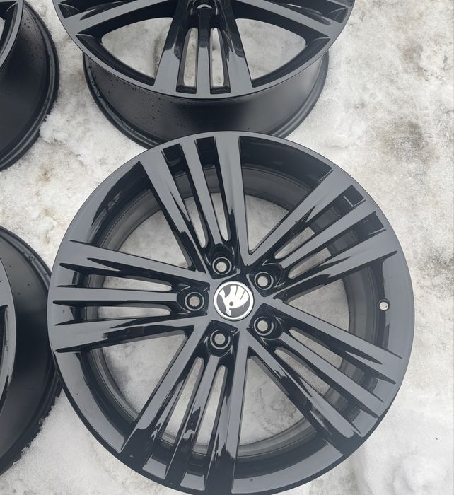 Skoda R18 диски оригінальні