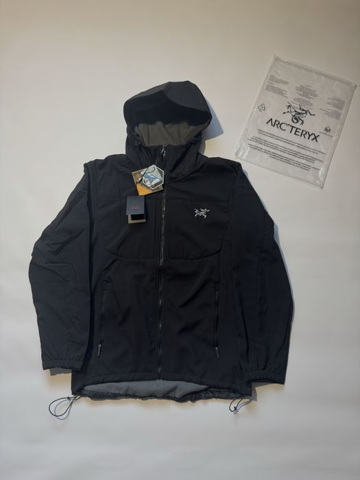 Вітровка Arcteryx