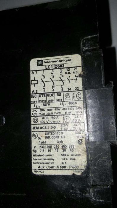 Styczniki, termiki, dodatkowe styki pomocnicze