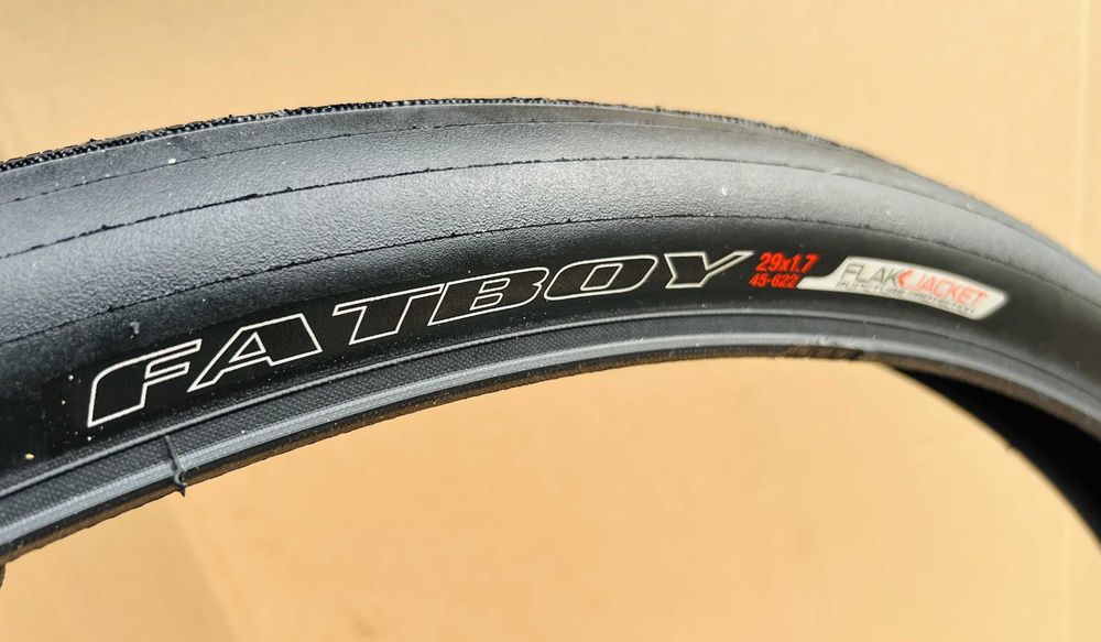 Opony SPECIALIZED FATBOY 29x1.70 Slick 45-622 S-WORKS 28" NOWY Komplet