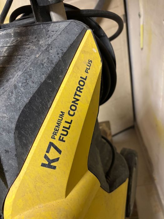 Máquina de Lavar de Alta Pressão Kärcher K7 Premium Full Control Plus