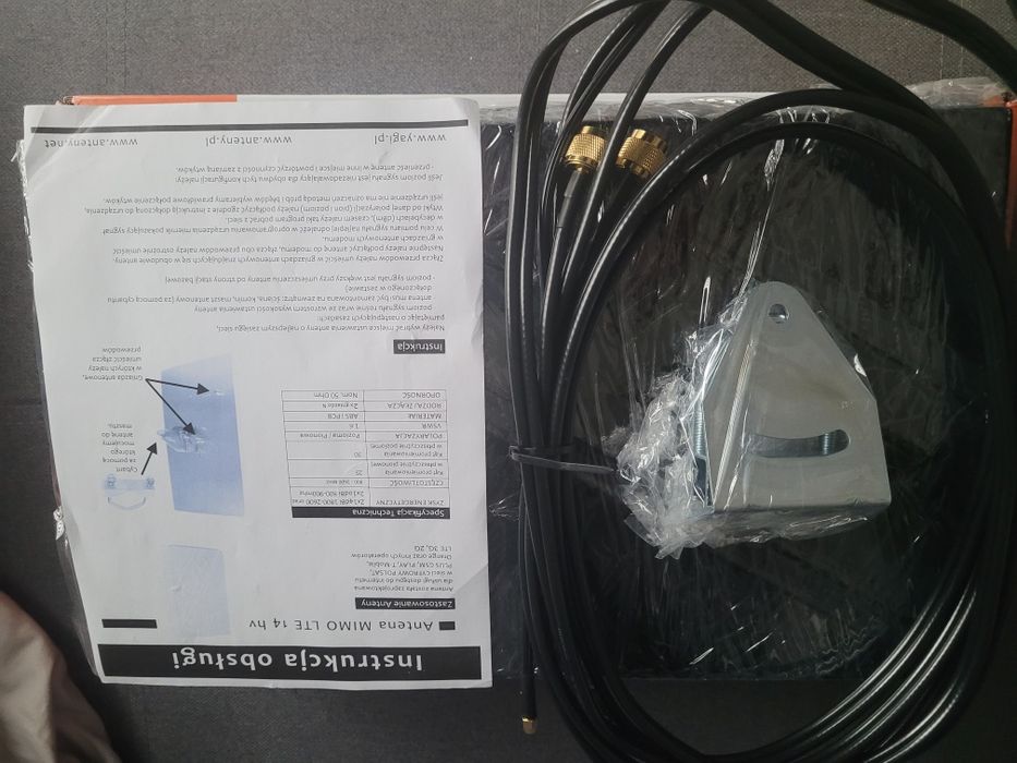 Nowa Antena zewnętrzna LTE/5G SMA/T9 5M kabel
