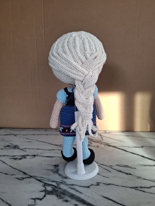Elsa Frozen - Boneca amigurumi