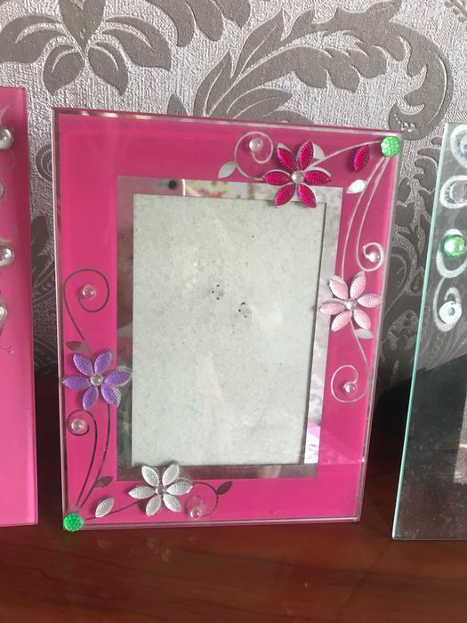 Продам рамки для фото недорого