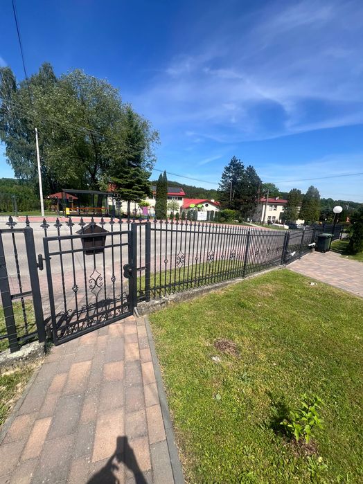 Przęsła ogrodzeniowe kute