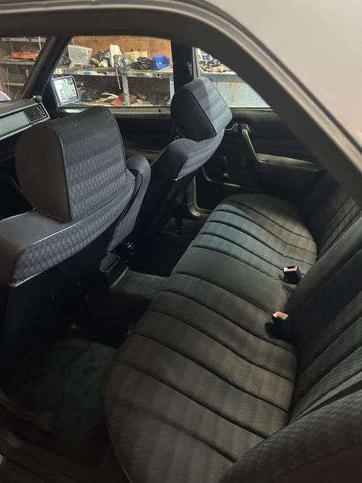 Mercedes benz w201 190e 2.0 benzyna 1989r.